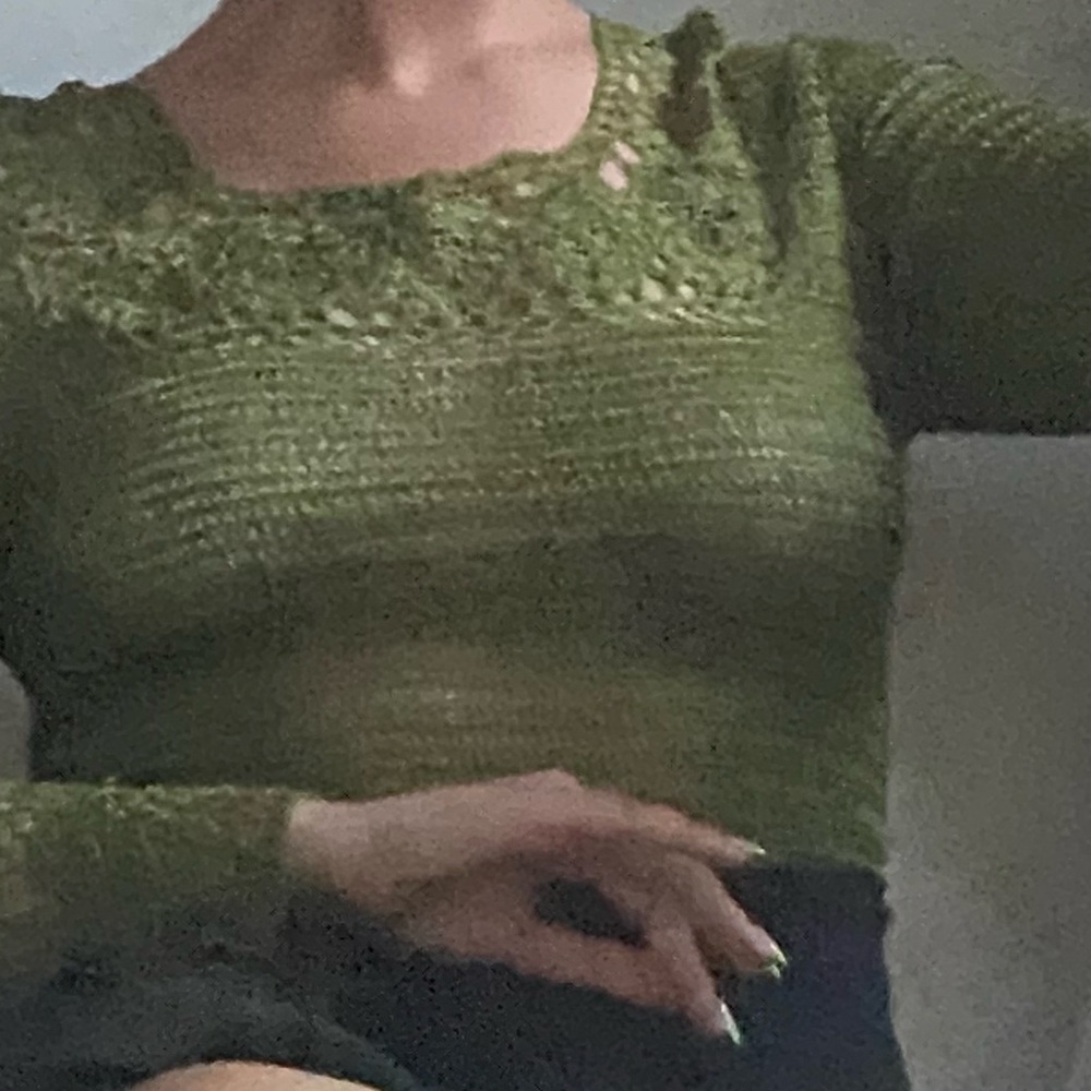 BCBG 🌃 Emerald city 🏙 Y2K crocheted
